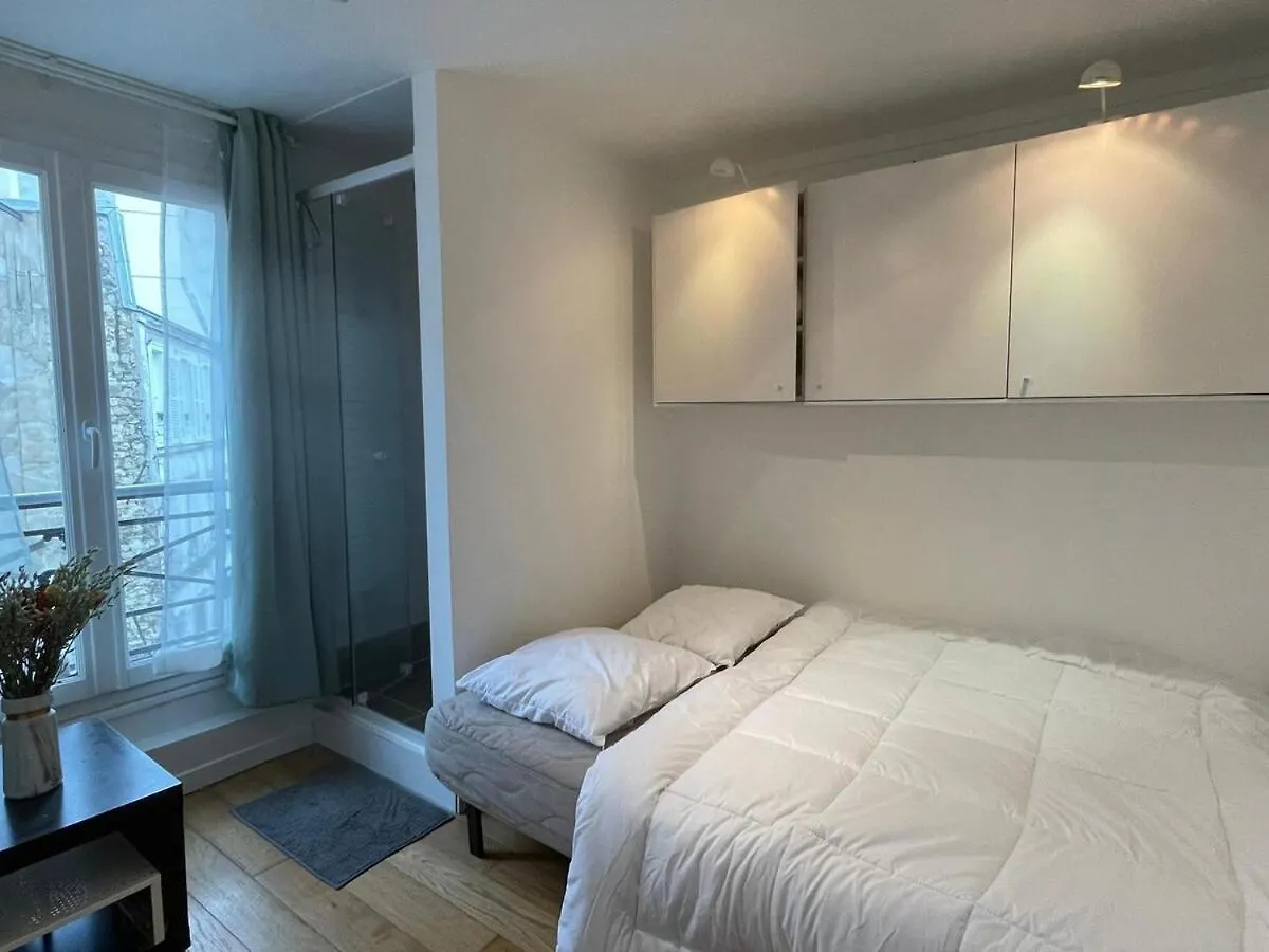 Petit Nid Perche Paris 5 Cuvier Apartment 0*,  France