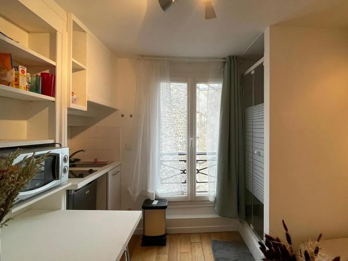 Petit Nid Perche Paris 5 Cuvier Apartment